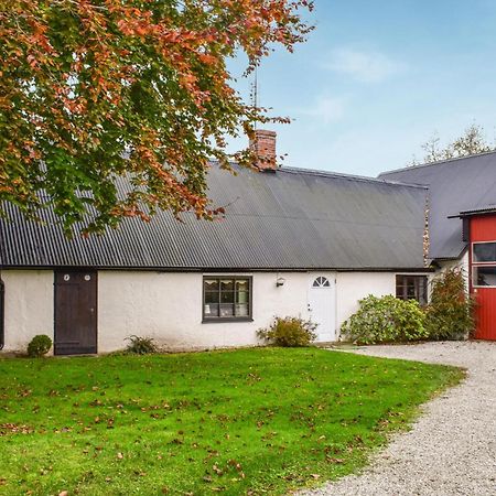 1 Bedroom Cozy Home In Simrishamn Gladsax Esterno foto