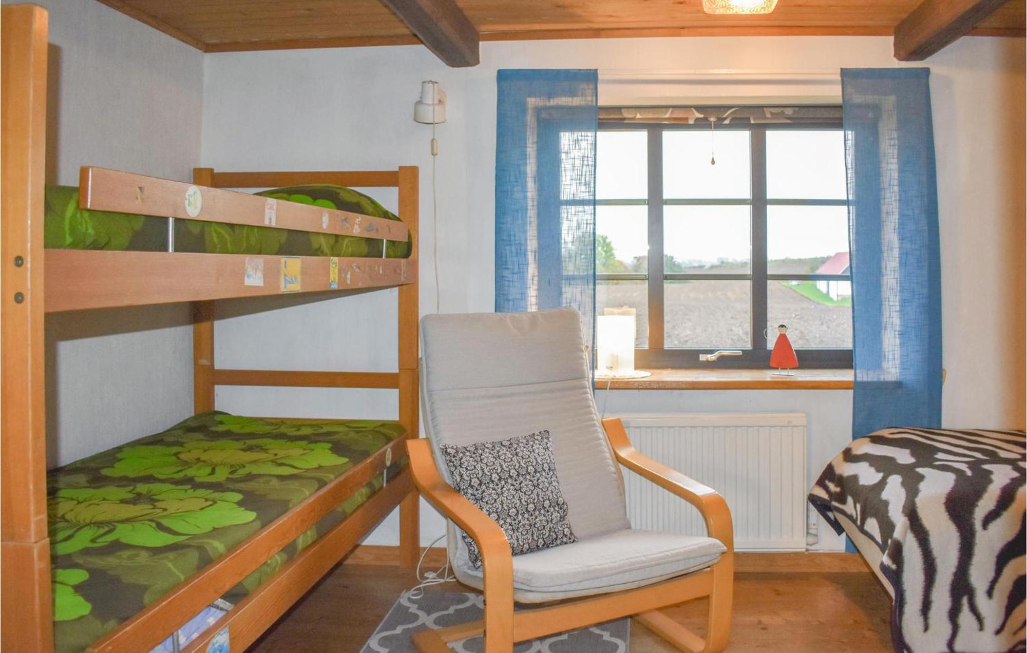 1 Bedroom Cozy Home In Simrishamn Gladsax Esterno foto