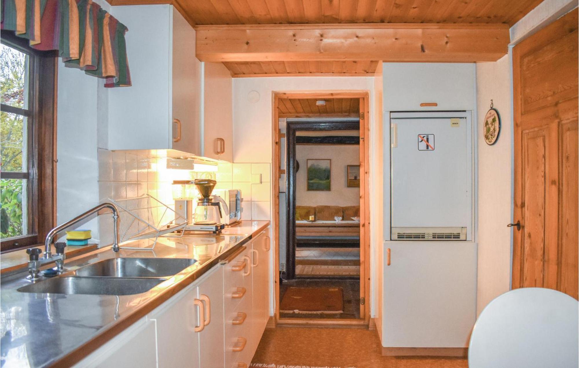 1 Bedroom Cozy Home In Simrishamn Gladsax Esterno foto